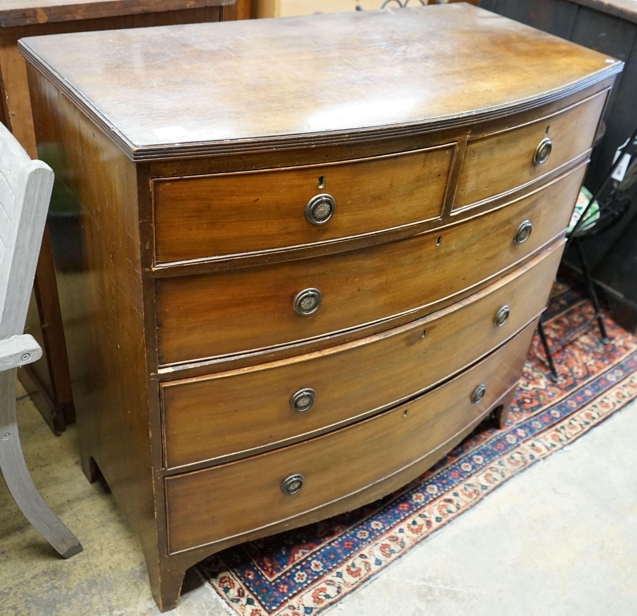 A Regency mahogany bow front chest of drawers, width 105cm, depth 54cm, height 103cm